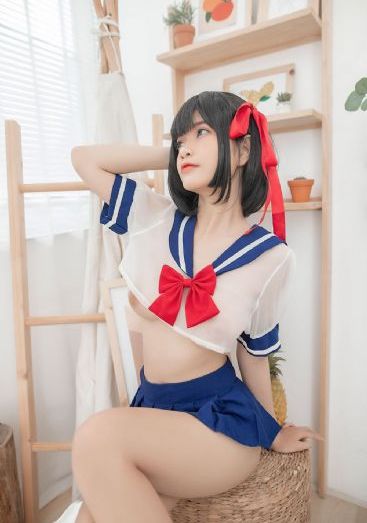 金瓶少女