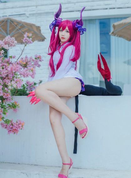 黄大妮