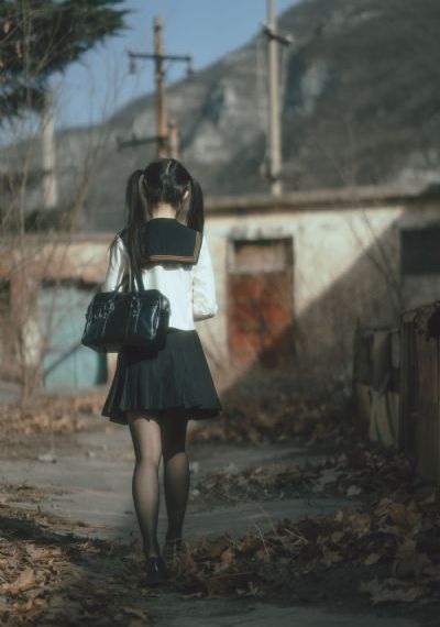 白肉丰臀
