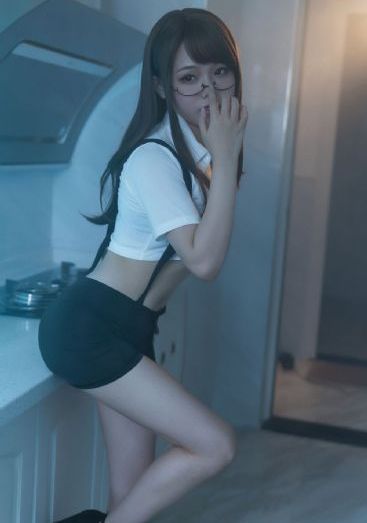 图书馆的她直到陨落第二集