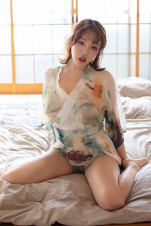 26岁女高中生动漫