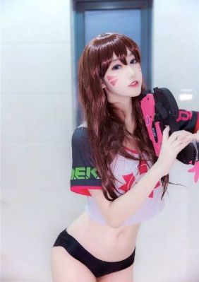 少妇把腿扒开让我添69式漫画